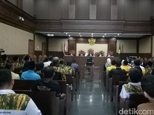 Istri Tak Mau Fahd Dieksekusi ke Sukamiskin Istri Tak Mau Fahd Dieksekusi ke Sukamiskin