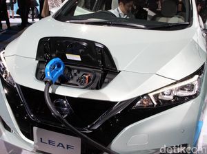 Dijual Sekitar Rp 400 Juta, Nissan LEAF Tantang Mobil Listrik Ini