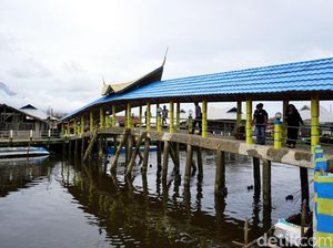 Cuma di Tempat Ini, Jembatan Terbuat dari Batu Bacan