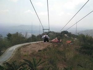 Sudah Tahu? Flying Fox Terpanjang se-Asia Tenggara di Gunungkidul