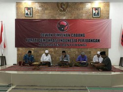 PDIP Banyuwangi Resmikan Kantor dengan Khataman Alquran