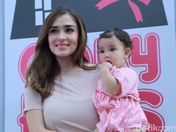 Yasmine Wildblood Tak Mau Jadikan Putrinya Bintang Cilik
