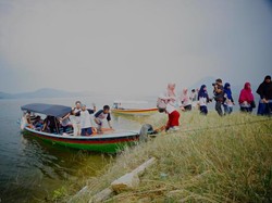 Menelusuri Pulau Jodoh di Waduk Jatiluhur