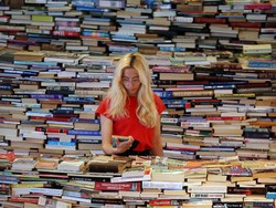 Menyoal Persoalan Pajak Profesi Penulis yang Tinggi