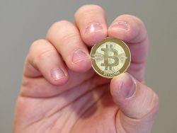 Cerah Nih! Harga Bitcoin Naik ke Rp 715 Juta, Sudah Cuan Belum?