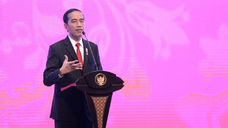 Jokowi Sebut Isu Daya Beli Turun Dibikin Orang Politik untuk 2019
