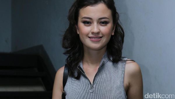 Seger Banget, Pagi-pagi Lihat Senyum Kimberly Ryder