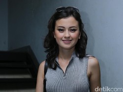 Balik ke Indonesia, Kimberly Ryder dan Pacar Malah Sama-sama Sibuk