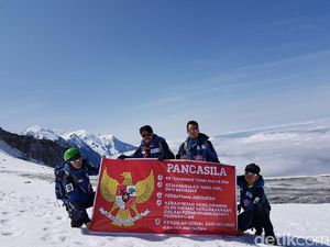 Hebat! Pramuka Gapai Puncak 3 Gunung Es di Eropa