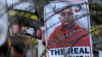 Aksi Tolak Kekerasan Rohingya di Kedubes Myanmar