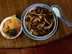 Terkenal dengan Sup Ularnya yang Lezat, Restoran Tertua di Hong Kong Ini Tutup