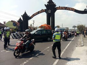 Foto: Perbatasan Magelang Dijaga Polisi Jelang Aksi Rohingya