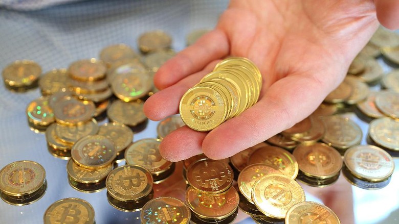 China Tutup Semua Pasar Bitcoin Akhir September