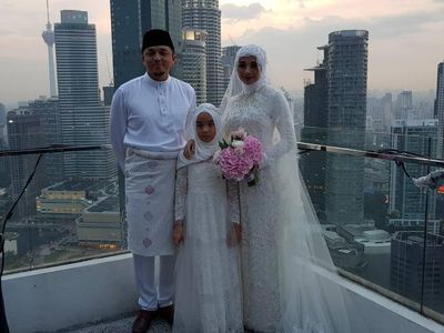 Kisah Cinta Laudya Cynthia Bella-Engku Emran, Raisa Gelar Resepsi di Bali