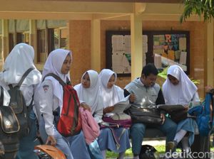 Pemkab Rembang Dekati Sekolah yang Menerapkan Lima Hari Sekolah Pemkab Rembang Dekati Sekolah yang Menerapkan Lima Hari Sekolah