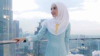 Dapat Hidayah Saat Umroh, 5 Artis Ini Mantap Berhijab