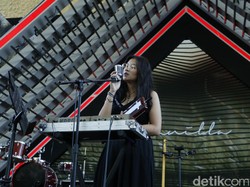 Danilla Akan Buat Boxset untuk Lintasan Waktu