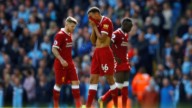Pertahanan Liverpool yang keropos mampu dimanfaatkan dengan baik oleh ManCity. (