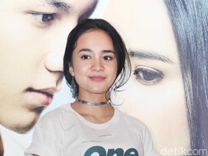 Michelle Ziudith Berharap Dapat Kerjaan di Tahun Baru Michelle Ziudith Berharap Dapat Kerjaan di Tahun Baru