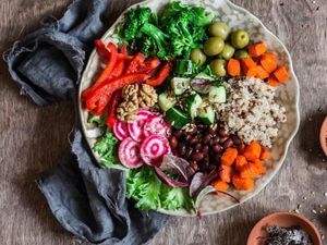 Siapa Pun Bisa Jadi Vegan Siapa Pun Bisa Jadi Vegan