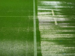 Hujan, Becek, Susah Oper dan Gocek... Golnya Kayak Gini deh