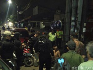 Polisi Tangkap 10 Anggota Geng Motor yang Tawuran di Cipinang
