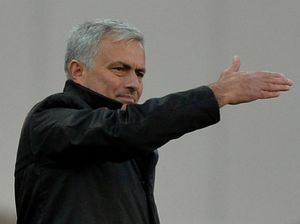 Mourinho: Tim-Tim Premier League Kini Lebih Defensif