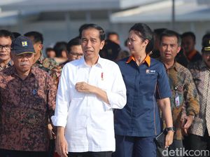 Bupati Mojokerto ke Jokowi: Tol Moker Harusnya Selesai dari Dulu