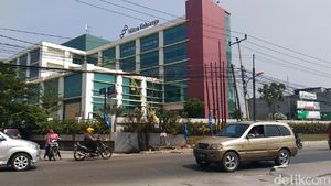 Jalanan yang Jadi Saksi Bisu Perjuangan Terakhir Ayah Bayi Debora