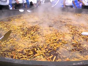 Melihat Proses Pembuatan Pilav Terbesar di Dunia