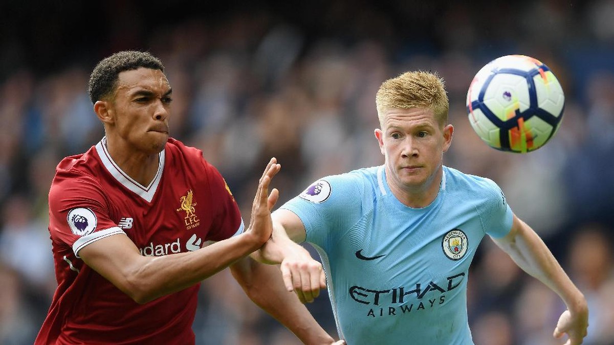Kevin De Bruyne saat menghadapi Liverpool (Laurence Griffiths/Getty Images)