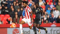 Pemain Stike City, Eric Choupo-Moting, merupakan pemain pertama yang membobol gawang De Gea. Dia bahkan mencatatkan dua gol. (Foto: Richard Heathcote/Getty Images)
