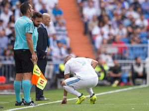 Cedera Hamstring, Benzema Mungkin Absen Enam Pekan
