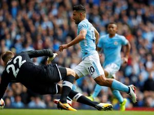 Hobi Aguero Jebol Gawang Liverpool di Etihad dan Statistik Lainnya