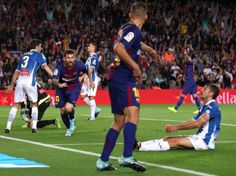 Messi Hat-trick, Barcelona Benamkan Espanyol 5-0 Messi Hat-trick, Barcelona Benamkan Espanyol 5-0
