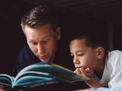 Satu Hal Ini Penting Banget Supaya Anak Hobi Baca Buku