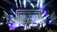 Dashboard Confessional Sukses Panaskan Panggung Soundrenaline 2017