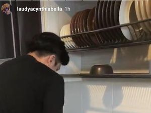 Engku Emran Cuci Piring, Ini yang Dirasakan Laudya Cynthia Bella