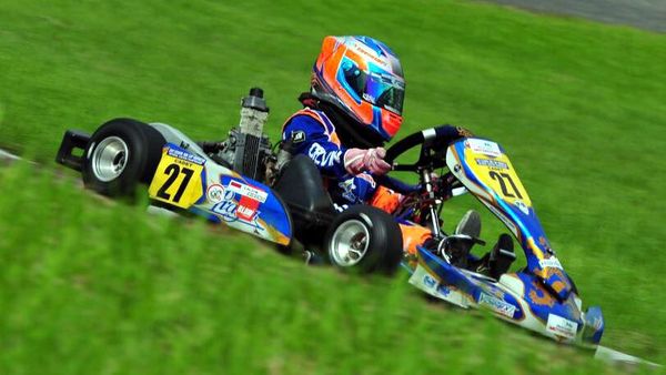 Calvin Wibowo Juara Nasional Gokart 2017