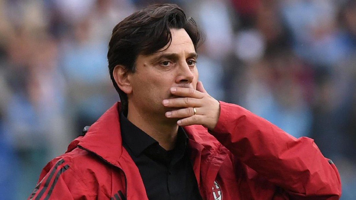 Vincenzo Montella sedang dalam sorotan menyusul kekalahan beruntun yang didapat AC Milan (Foto: Alberto Lingria/REUTERS)