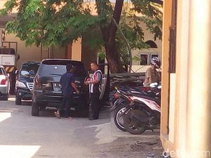 Selain Rumah Pengusaha, KPK juga Geledah Kantor Dinas PUPR Tegal