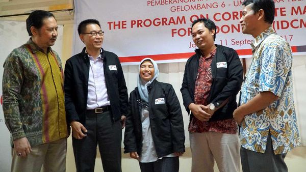 YDBA Berangkatkan UKM Binaan ke Jepang