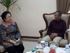 Bertemu Dahlan Iskan, Mega Cari Pandangan untuk Masa Depan Jatim