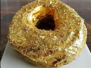 Sentuhan Emas pada Makanan yang Lagi Tren Sudah Dilakukan Orang Sejak Berabad Lalu