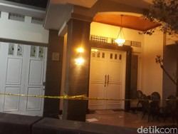 Penghuni Kos Dengar Teriakan Pasutri yang Tewas Terbungkus Bedcover