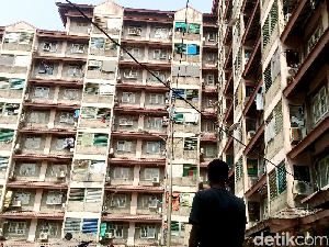 Compang-camping Rusun Bendungan Hilir