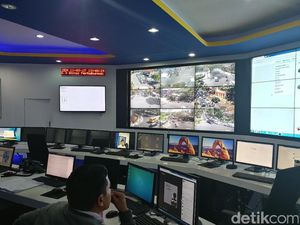 Polisi Bandung Segera Terapkan Tilang CCTV Polisi Bandung Segera Terapkan Tilang CCTV