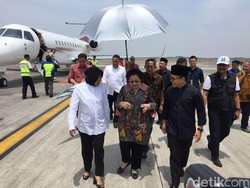 Gus Ipul, Risma, dan Bupati Anas Jemput Megawati di Juanda