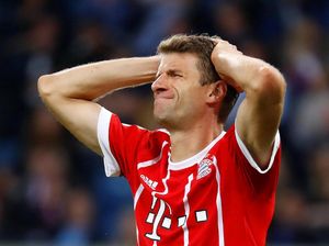 Cedera Paha Paksa Mueller Absen Tiga Pekan