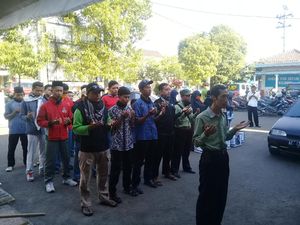 Masyarakat Ngawi Peduli Minta Jokowi Damaikan Konflik Rohingya Masyarakat Ngawi Peduli Minta Jokowi Damaikan Konflik Rohingya